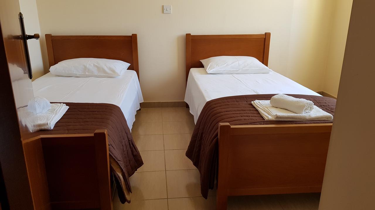 Lazaros Pissouri Apartments Exteriör bild